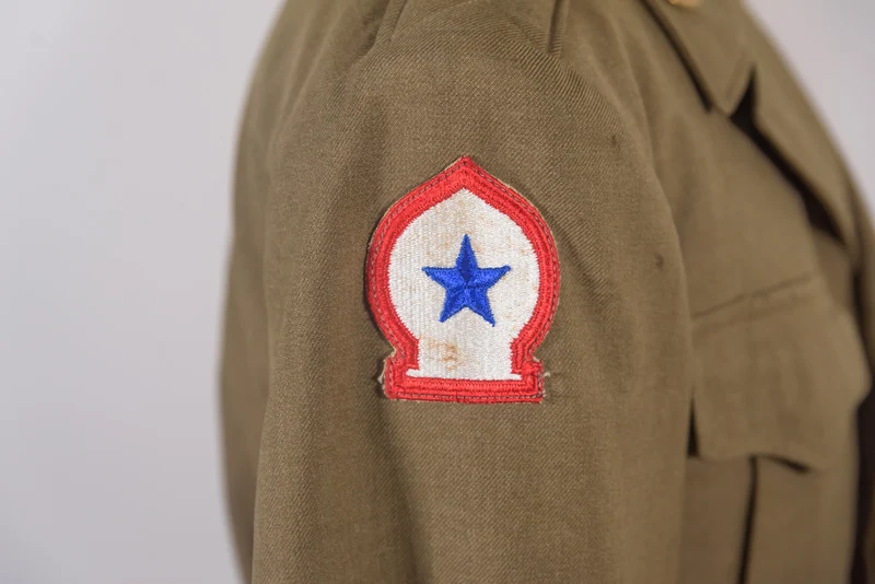 M.44 „Ike“ Jacke der US Army aus dem 2. Weltkrieg