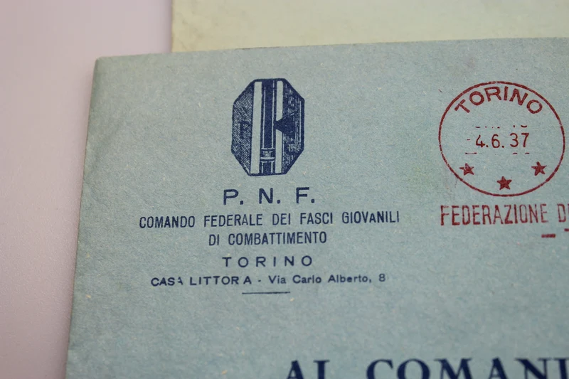 Nr. 6 Umschläge mit der Überschrift „PNF Fasci di Combattimento di Torino“.