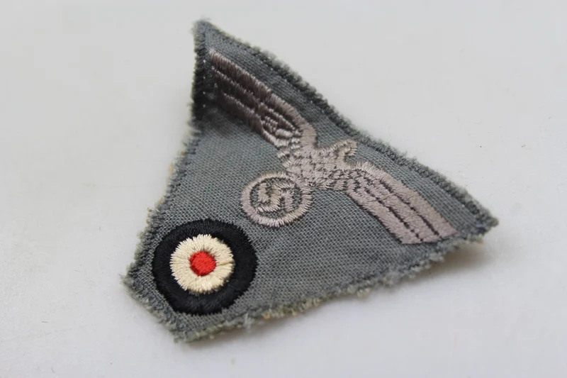 Frieze Einheitsfeldmuze M.43 Heer späte Produktion