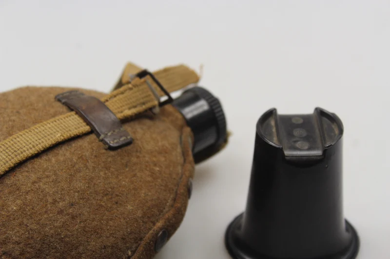 WH WW 2 Aluminium-Wasserflasche