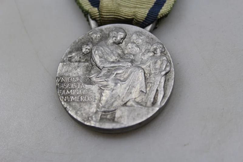Medaille für Mütter kinderreicher Familien