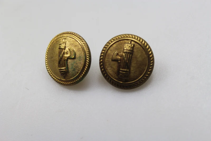 Goldene Knöpfe PNF