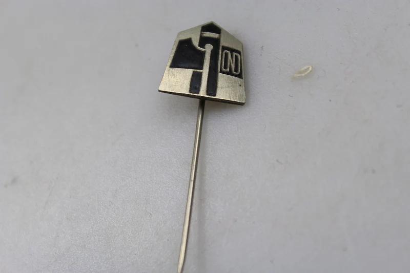 OND-Anstecknadel