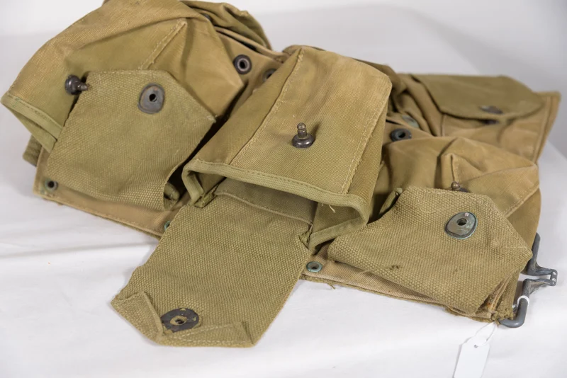 BAR WW2 Magazintasche