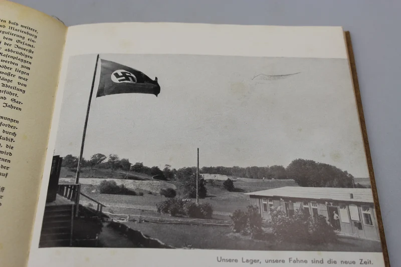 „Jahrbuch des Reichsarbeitsdienstes 1937/38“