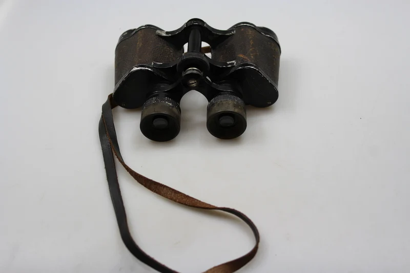 8x30 Fernglas Hersteller E. Froelich-Kassel