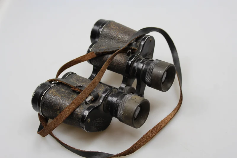 8x30 Fernglas Hersteller E. Froelich-Kassel