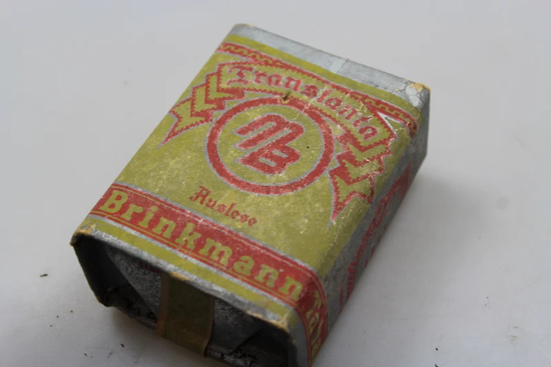 „Brinkmann“ 50 Gramm Tabak „W 2“.