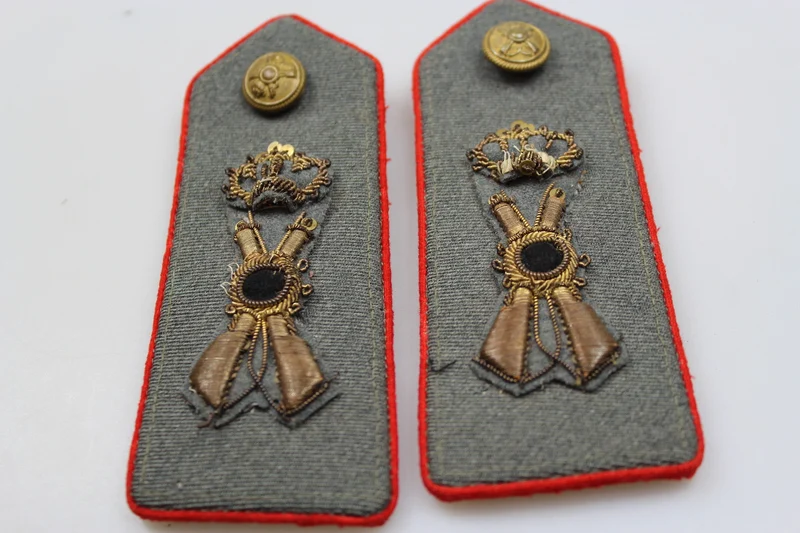 Paar M.34 offizielle REI WW 2 Schulterpolster