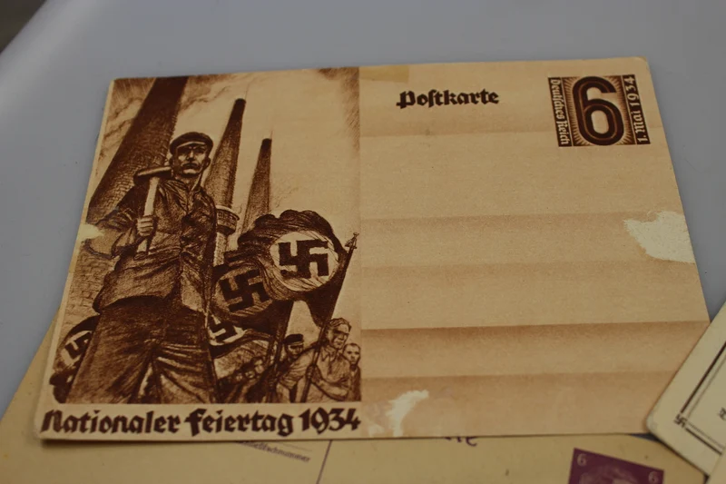 # 4 Postkarte III° Reich