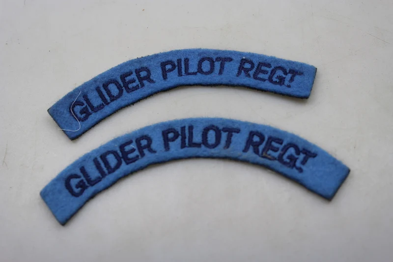Repro-Paar Glider Pilot Regt WW 2 Tabs