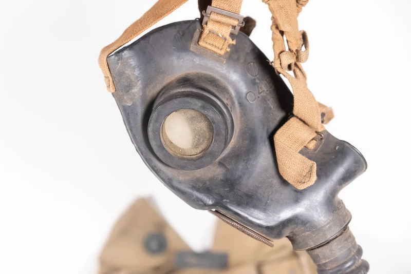 O.41 Rs „optische“ Gasmaske