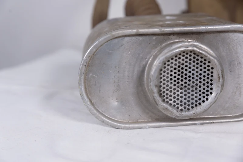 Belgische Gasmaske aus dem 2. Weltkrieg