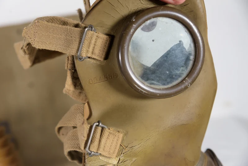 M.33 REI WW 2 Gasmaske