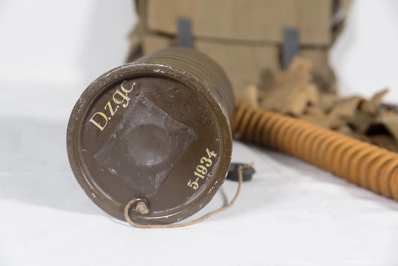 M.33 REI WW 2 Gasmaske