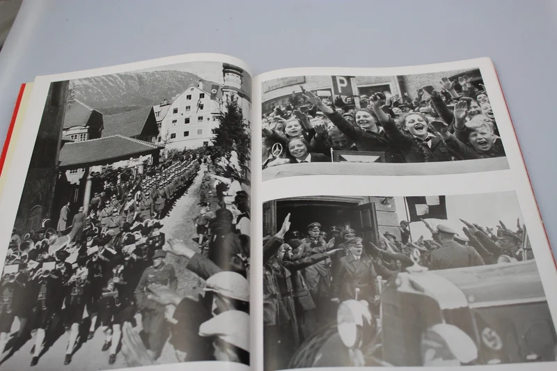 Hitler in seiner Heimat“ – H. Hoffmann