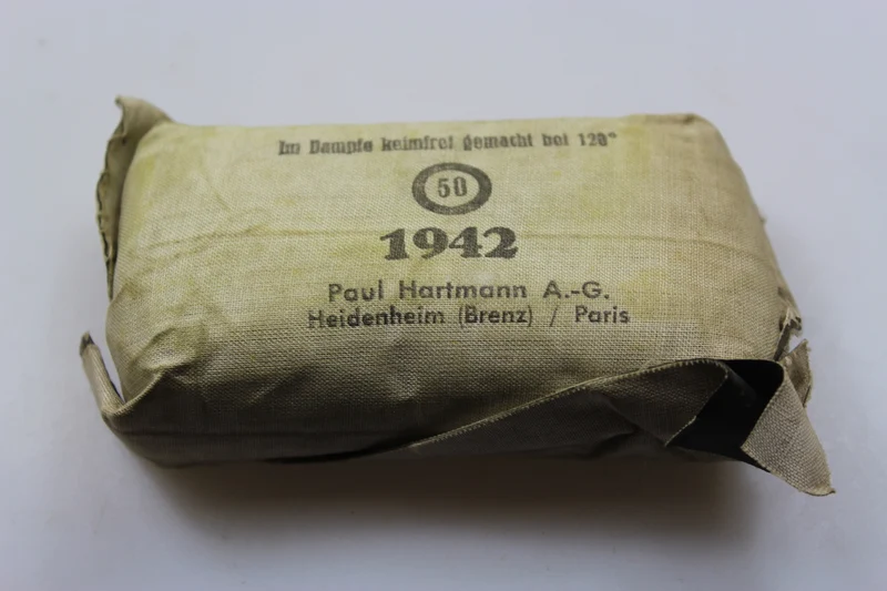 Individuelles Verbandspaket 1942