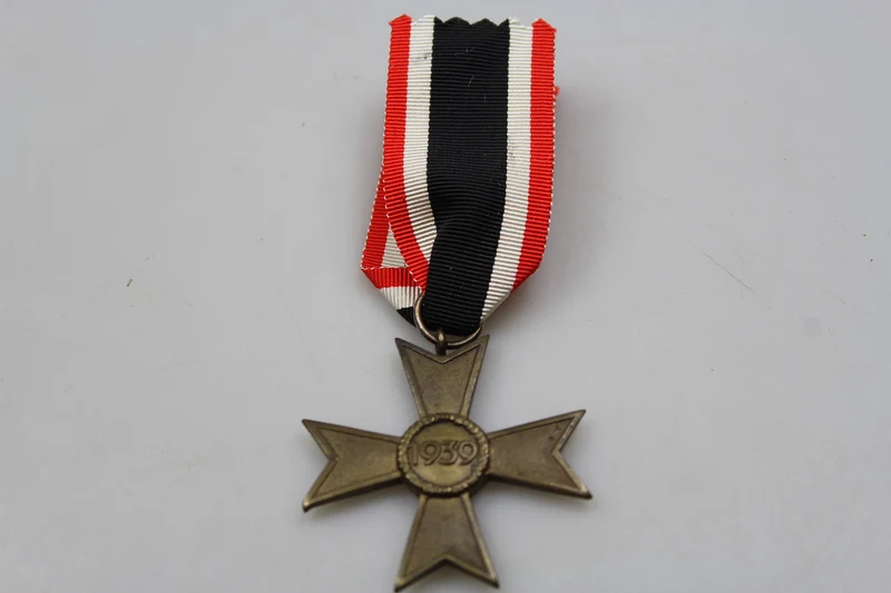 Verdienstkreuz ohne Schwerter II. Klasse