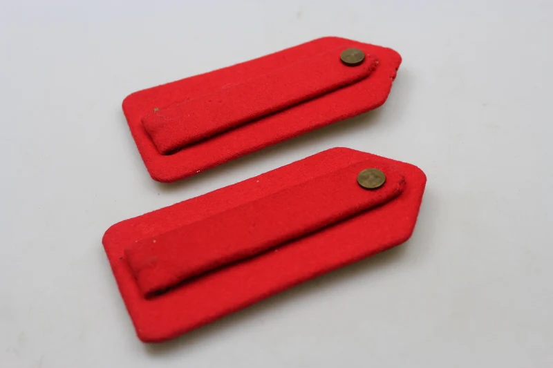 M.34-Schulterpolster mit WW2-Goldplatte