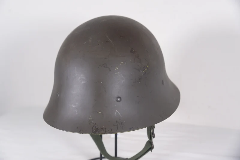 Schwedischer Helm M.37/62