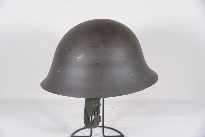 Schwedischer Helm M.37/62