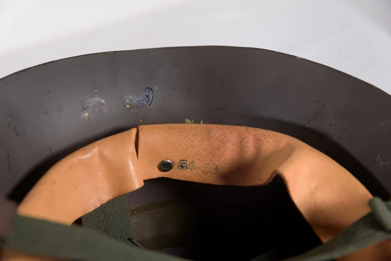 Schwedischer Helm M.37/62