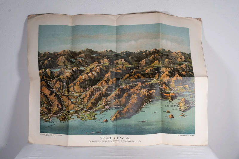 Panoramablick auf Albanien im 2. Weltkrieg