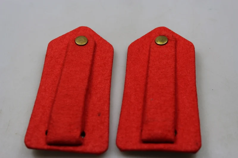 M.34-Schulterpolster mit WW2-Goldplatte
