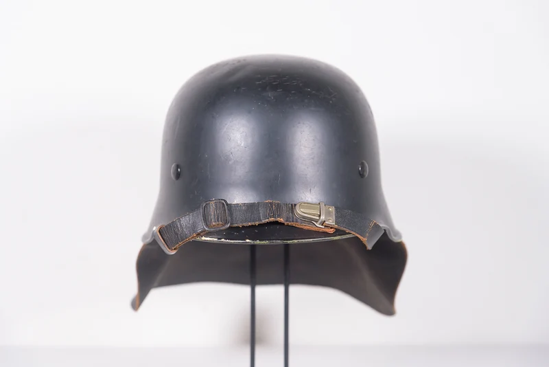 Feuerwehrhelm aus den 60er Jahren