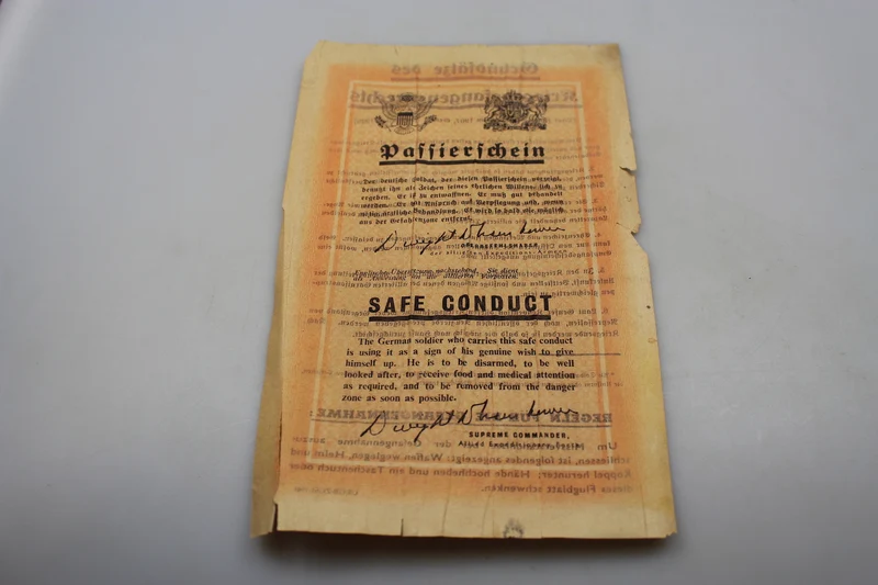 „Sicheres Geleit“ Pass der Alliierten im 2. Weltkrieg