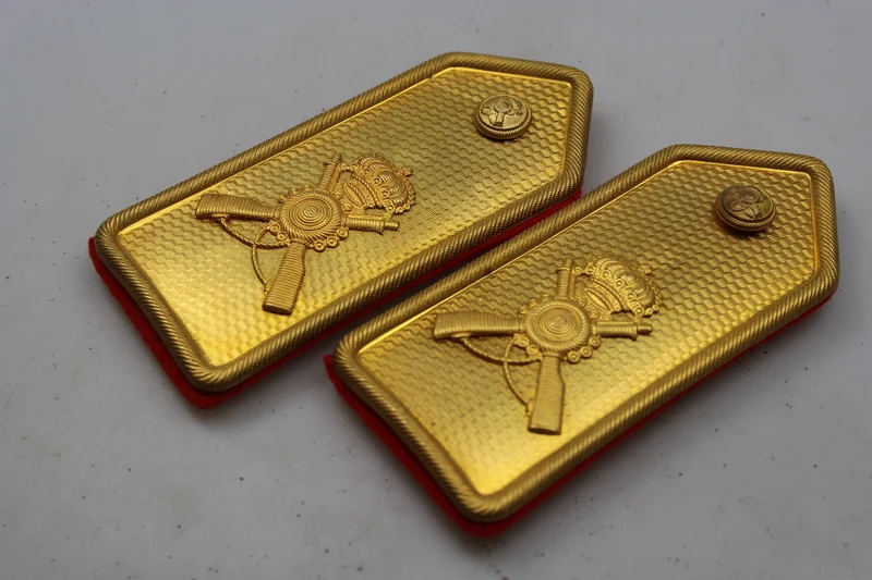 M.34-Schulterpolster mit WW2-Goldplatte