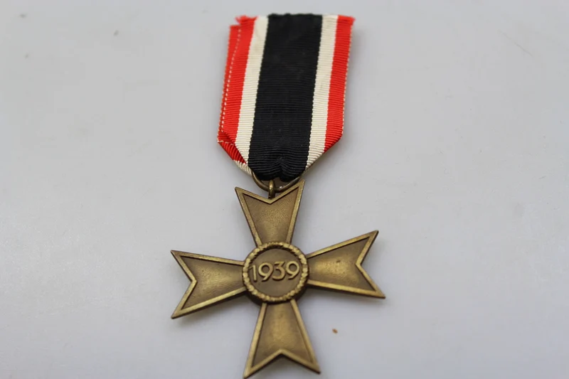 Verdienstkreuz ohne Schwerter II. Klasse