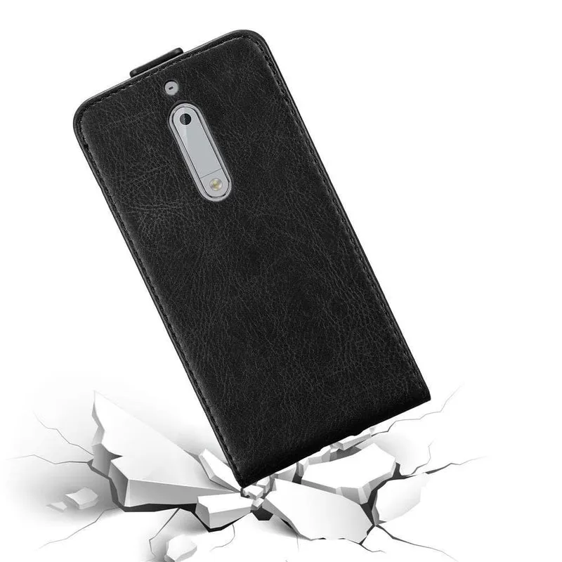 Cadorabo Hülle kompatibel mit Nokia 5 2017 Schutzhülle im Flip Design mit Magnetverschluss