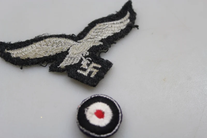 Kopfbedeckungsset der Luftwaffe aus dem Zweiten Weltkrieg