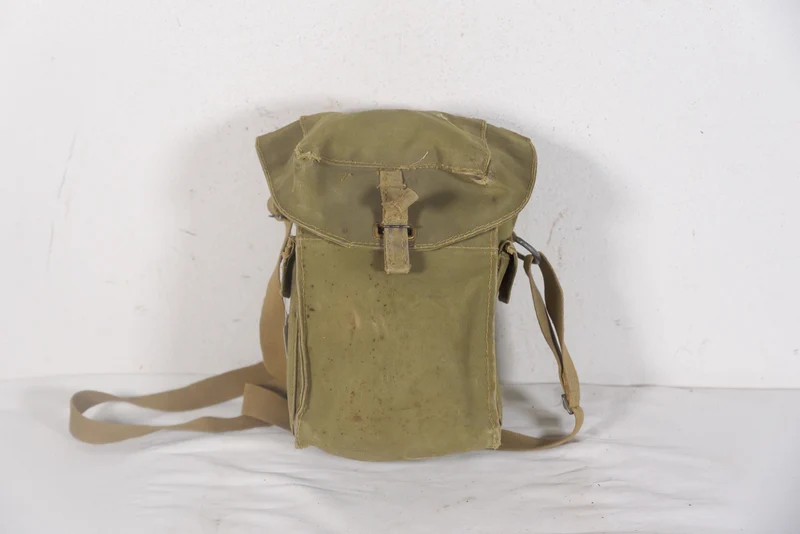 Englische Gasmaske M.44