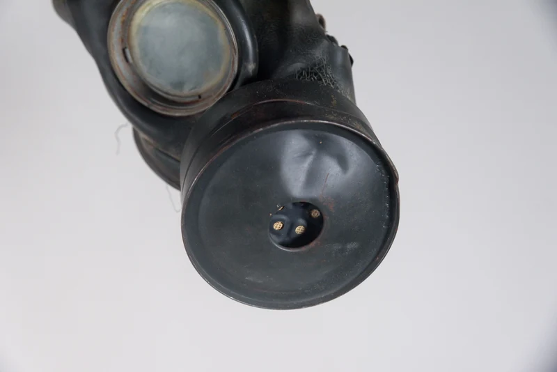 Englische Gasmaske M.44