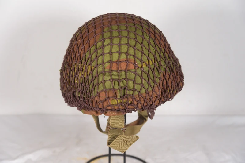 M.42/60 Fallschirmjägerhelm EI 60er/80er Jahre