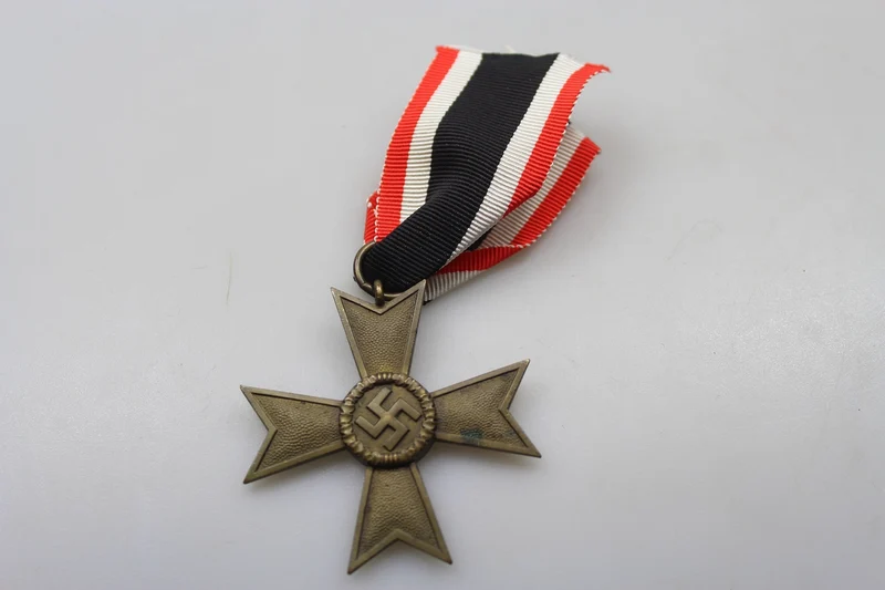 Verdienstkreuz ohne Schwerter Zweiter Klasse, Zweiter Weltkrieg