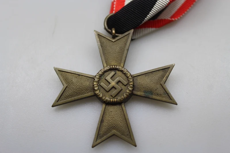 Verdienstkreuz ohne Schwerter Zweiter Klasse, Zweiter Weltkrieg