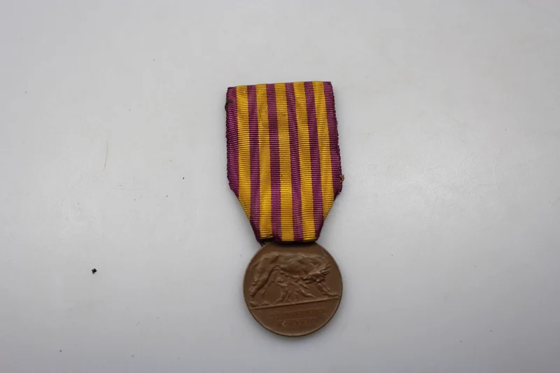 Medaille vom 3. November 1918 – „Die Stadt Rom an die Soldaten Italiens“