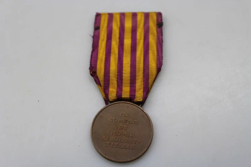 Medaille vom 3. November 1918 – „Die Stadt Rom an die Soldaten Italiens“