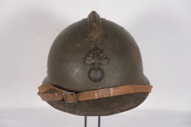 Adrian M.26, französischer Helm aus dem 2. Weltkrieg