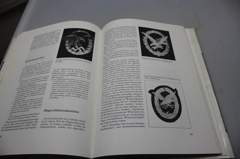 „Auszeichnungen des Deutschen Reiches 1936/45“ KG Klietmann 1999