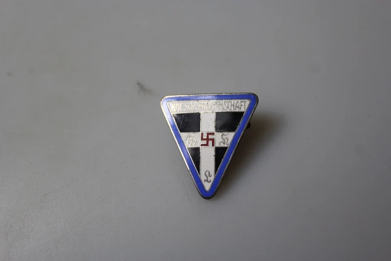 Anführer NS-Frauenschaft Emaille Pin