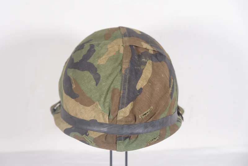 Niederländischer NATO-Helm M.53