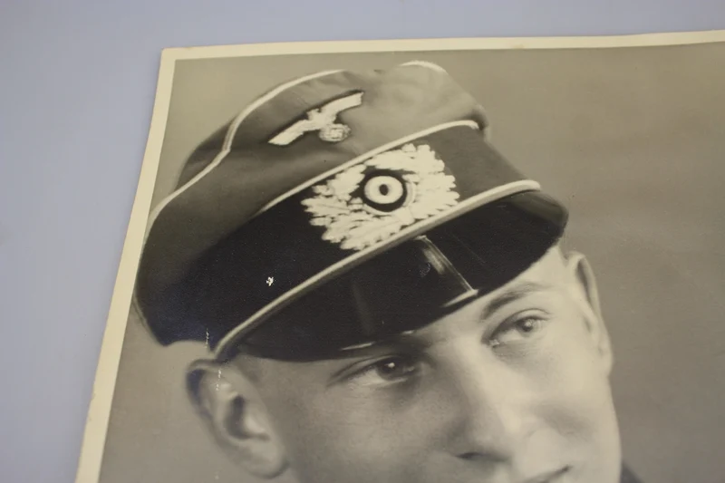 Offizielles Studiofoto der Wehrmacht aus dem Zweiten Weltkrieg