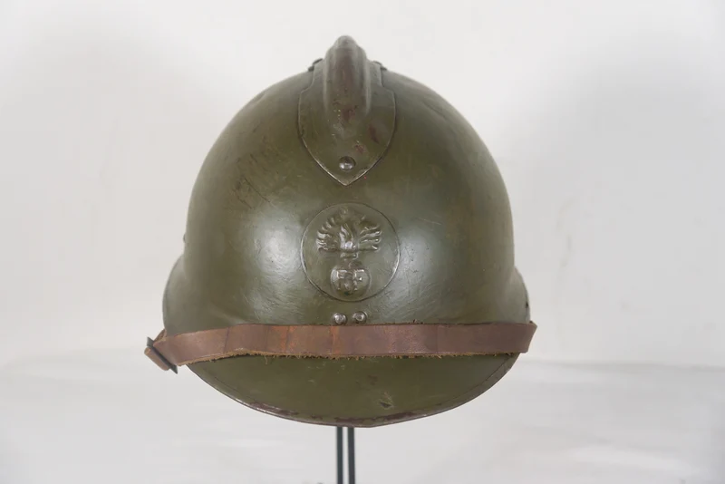 Adrian M.26 Französischer Helm aus dem 2. Weltkrieg