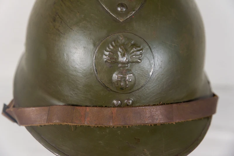 Adrian M.26 Französischer Helm aus dem 2. Weltkrieg