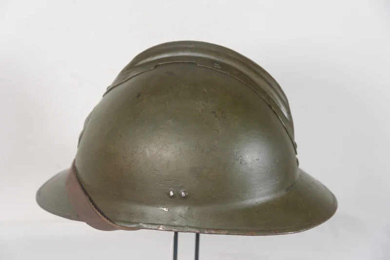 Adrian M.26 Französischer Helm aus dem 2. Weltkrieg