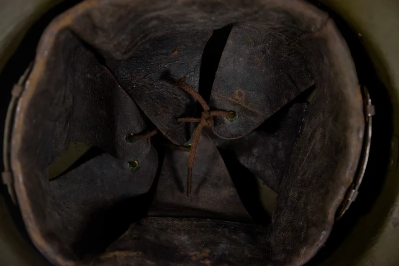 Adrian M.26 Französischer Helm aus dem 2. Weltkrieg
